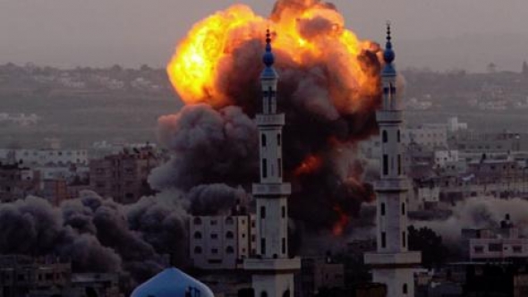 Sulm izraelit në Gaza, vriten dy burra